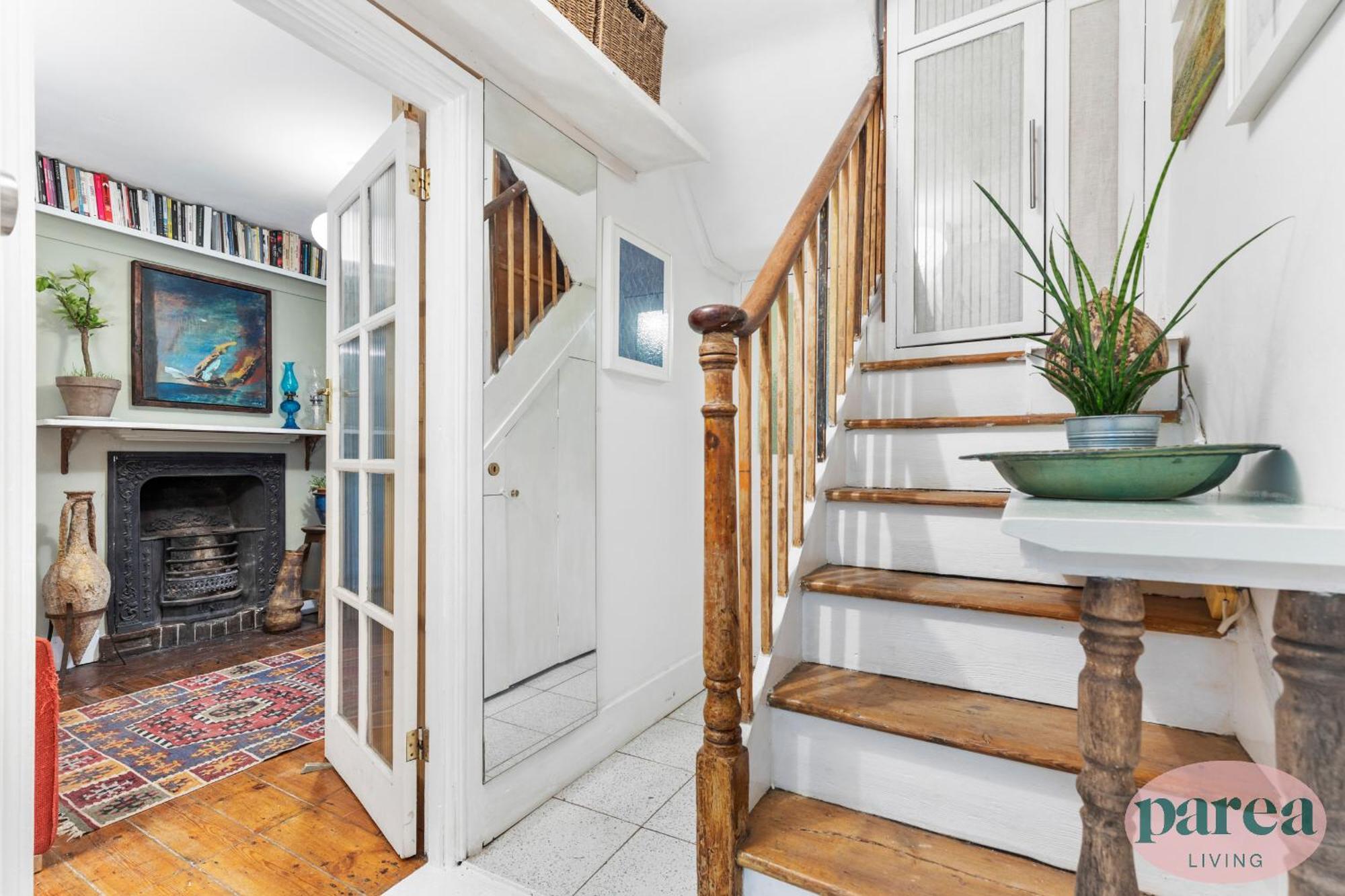 Parea Living - Cosy 1-Bed Artistic Flat At Newington Green Лондон Экстерьер фото